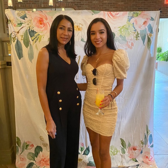 Oh Polly beige dress - Picture 5 of 5